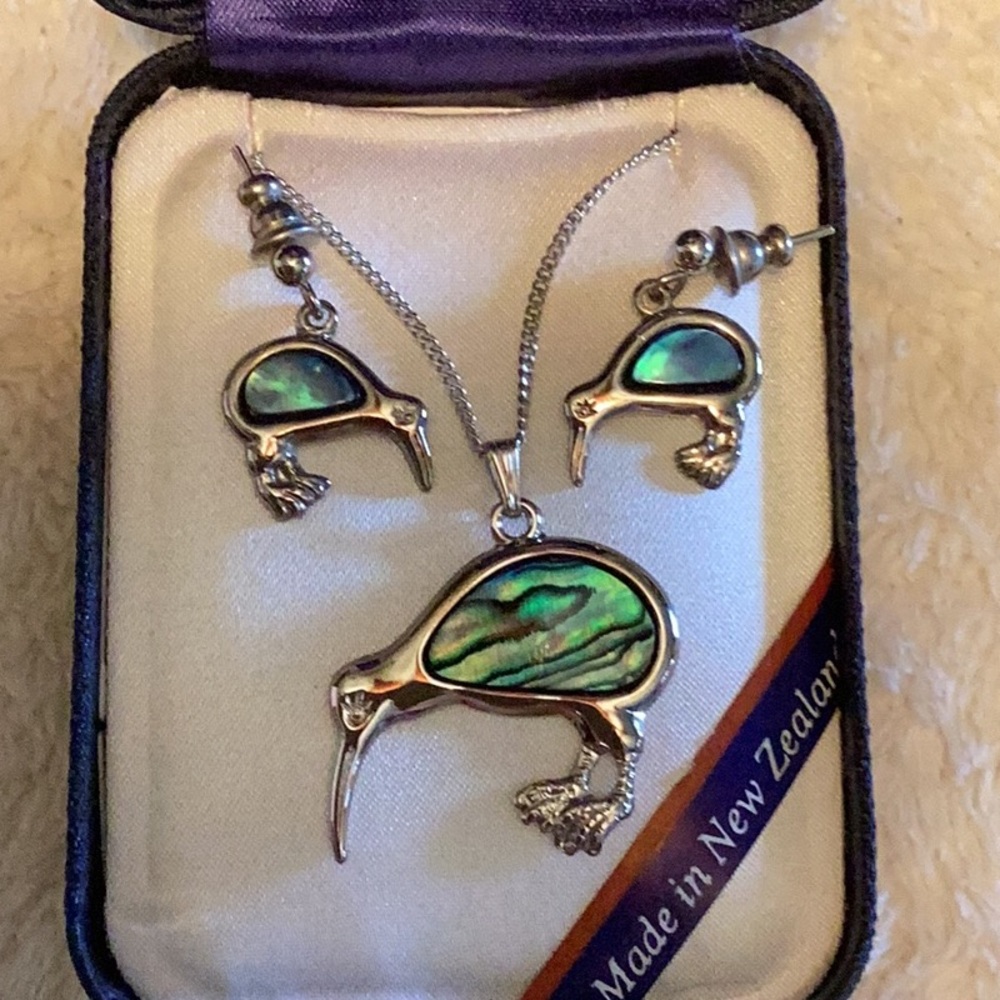 Kiwi Pendant and Earring Set with Paua Shell
